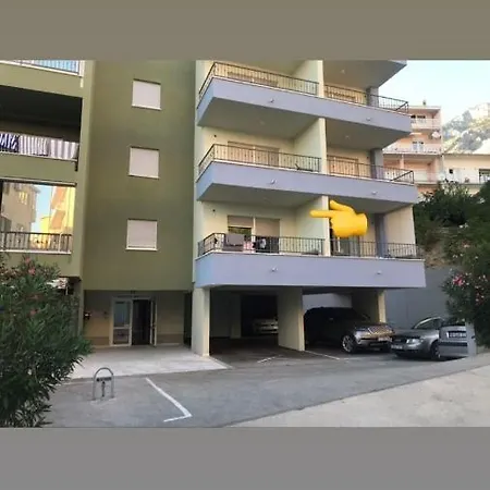 شقة Modern New In *