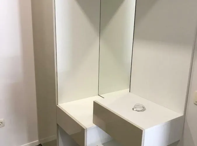 Modern New In